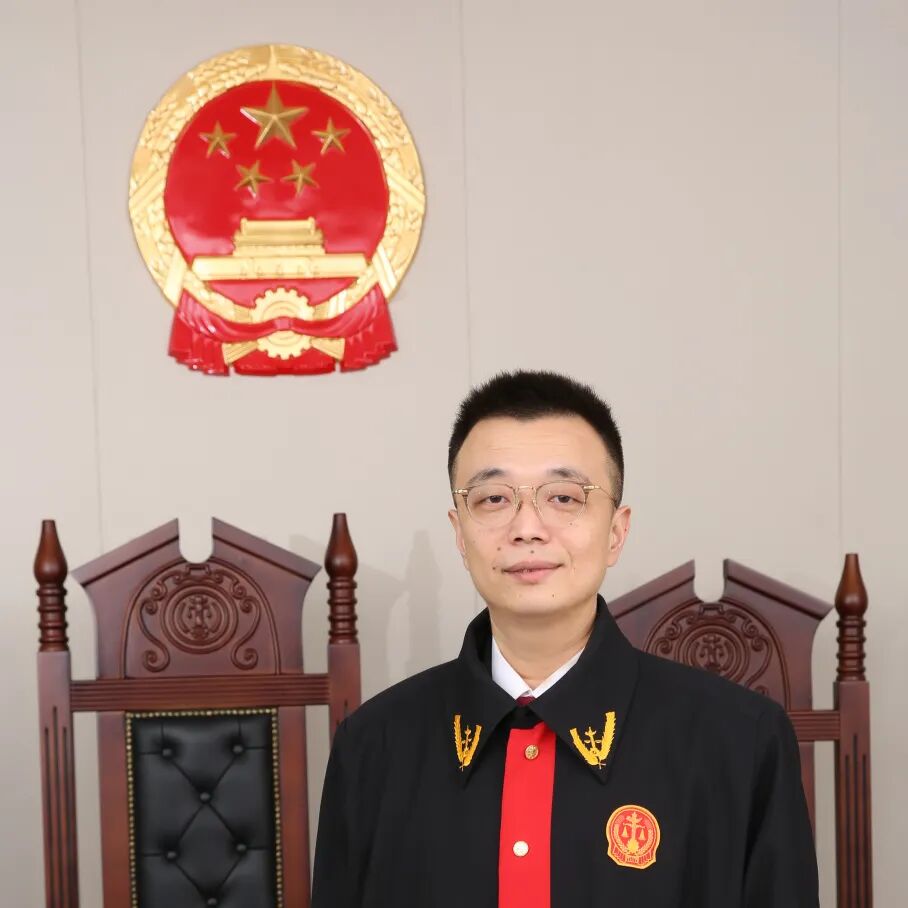 前员工变身网红猛爆料,法院判决撕开自媒体侵权遮羞布 前员工变身网红猛爆料,法院判决撕开自媒体侵权遮羞布